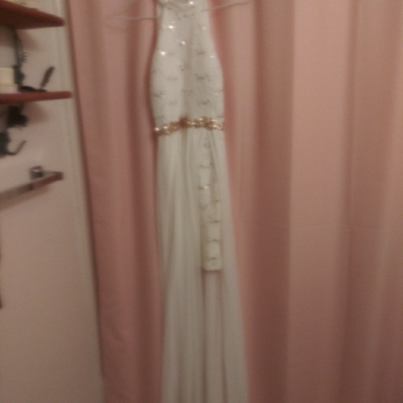 Prom dress or for a fancy dinner night out! - Picture 4 of 7